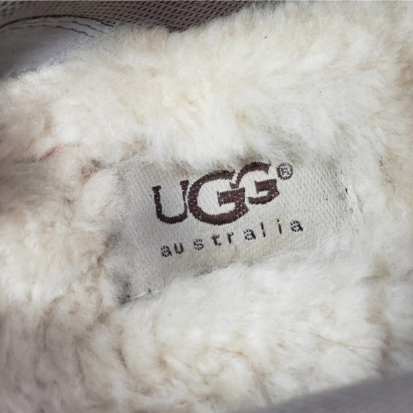 UGG AUSTRALIA Brown Tan Suede Shearling Slip On Shoes Womens Size 9 - Picture 2 of 7